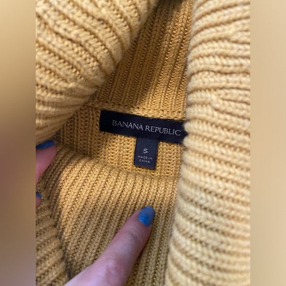 Banana Republic Women Pullover Tunic Turtleneck Sweater in Size S - Picture 2 of 7